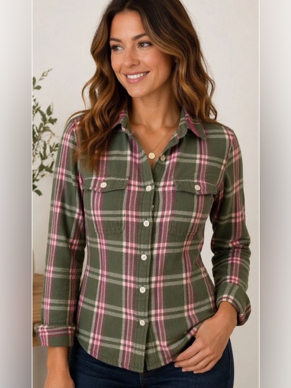 Patagonia Organic Cotton Plaid Flannel Shirt Women’s XS Green Pink Hiking